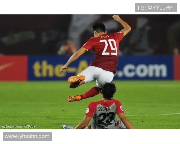 恒大逆转柏太阳神精彩对决4比1大胜展现强大实力